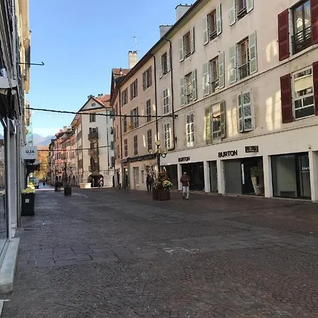 Carnot 29 - Hypercentre * Annecy