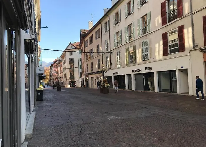 Carnot 29 - Hypercentre * Annecy